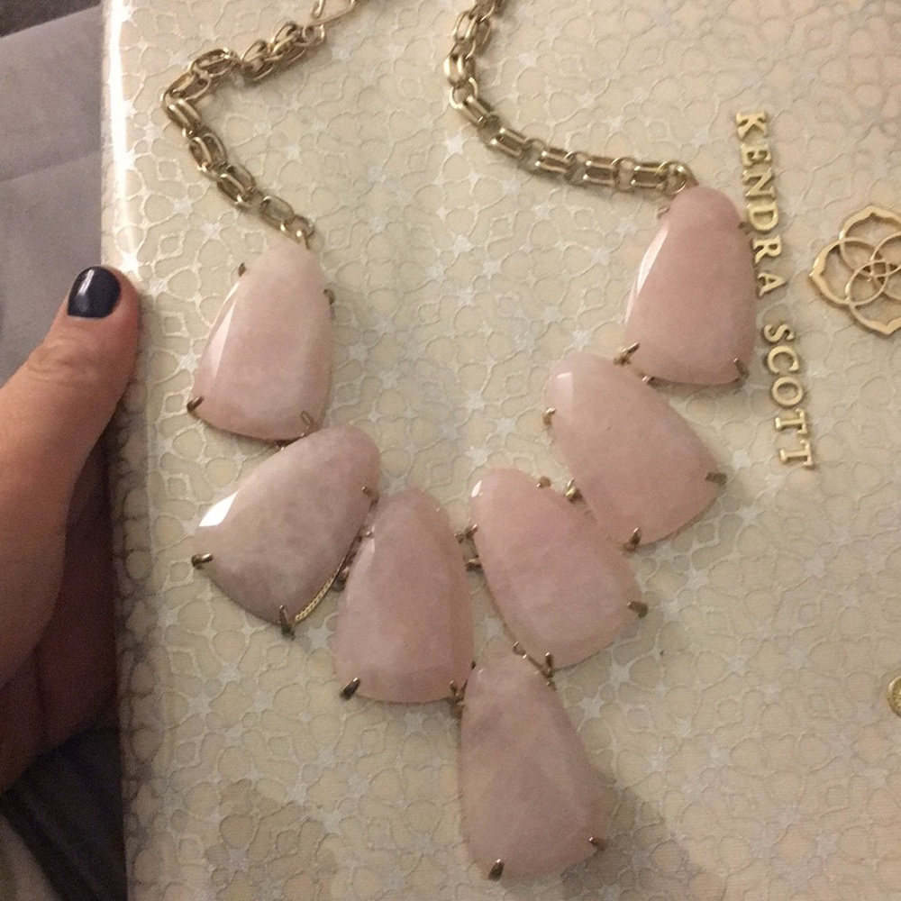 SOLD ❤️❤️❤️❤️
